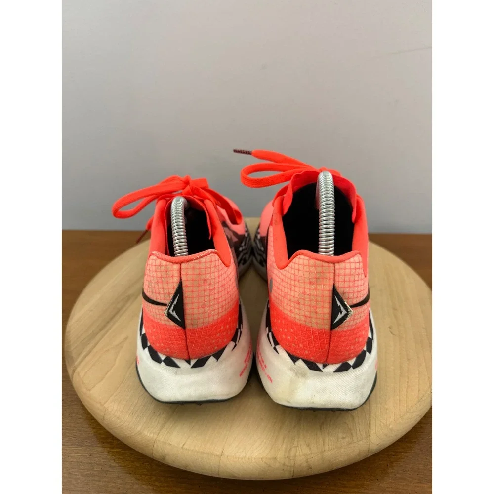 Nike ZoomX Ultrafly Trail Men 9.5 Bright Crimson Vibram DX1978-600 Running Shoes